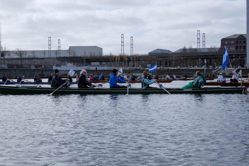 Gemeinsames Anrudern der Kieler Rudervereine und Taufe des Achters am 26. März 2023