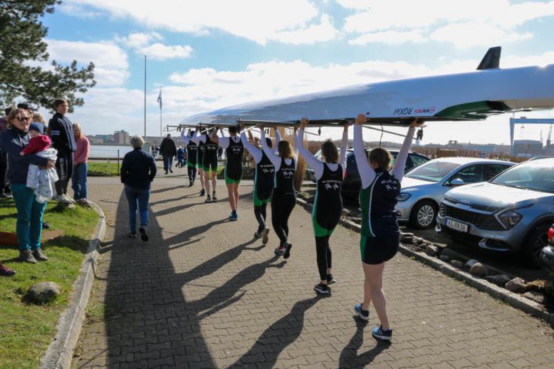 Gemeinsames Anrudern der Kieler Rudervereine und Taufe des Achters am 26. März 2023