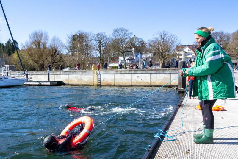 Erste-Hilfe-Fortbildung - Schwerpunkt Wasserrettung mit der DLRG am 2. April 2022