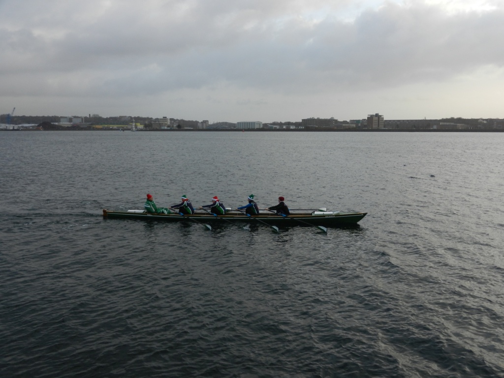 Rudern auf der Kieler Förde am 24. Dezember 2016 Rudern auf der Kieler Förde am 24. Dezember 2016